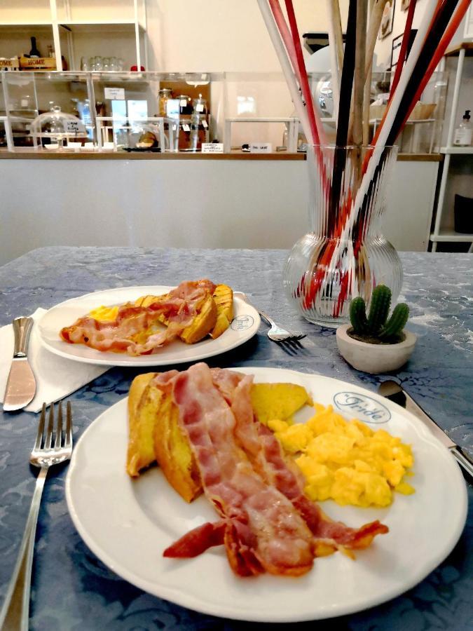 Hotel Iride Suite & Breakfast- Ideale Per Famiglie E Coppie リッチョーネ エクステリア 写真