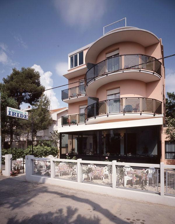 Hotel Iride Suite & Breakfast- Ideale Per Famiglie E Coppie リッチョーネ エクステリア 写真